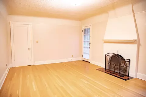 707 NW 19th Ave, Portland, OR 97209