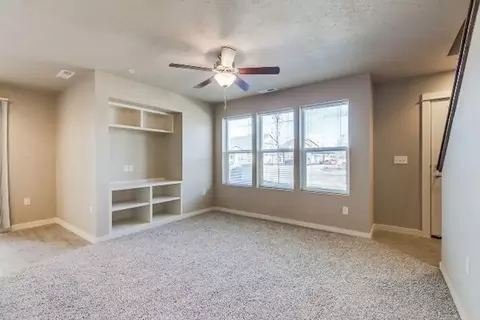 8870 W Shellie Ln, Boise, ID 83704