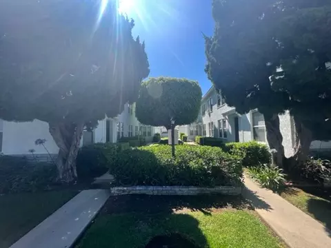 4510 N Banner Dr, Long Beach, CA 90807