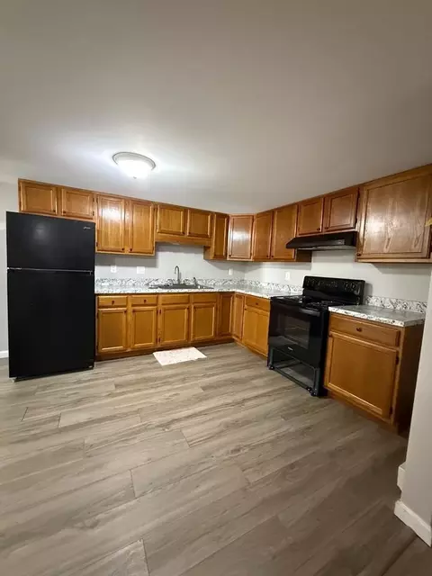 240 Oakhurst Ln, Thompsontown, PA 17094