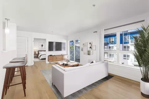 1215 Dexter Ave N, Seattle, WA 98109 photo 4