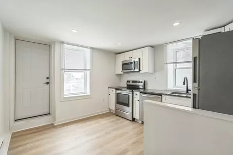 5536 Chester Ave, Philadelphia, PA 19143