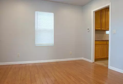 Walnut St, Oakland, CA 94619 photo 2