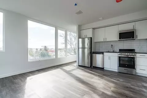 355 15th Ave, Seattle, WA 98122
