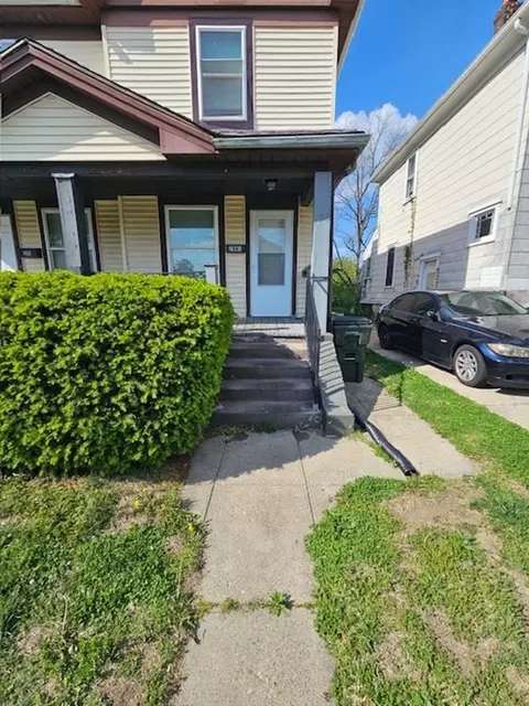 201 Pleasant St, Dayton, OH 45403