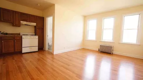 2600 N Kimball Ave, Chicago, IL 60647