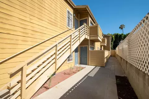 12142 Oxnard St, Los Angeles, CA 91606