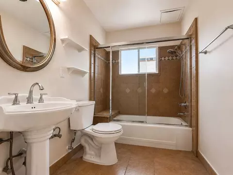 216 S Gale Dr, Beverly Hills, CA 90211 photo 7