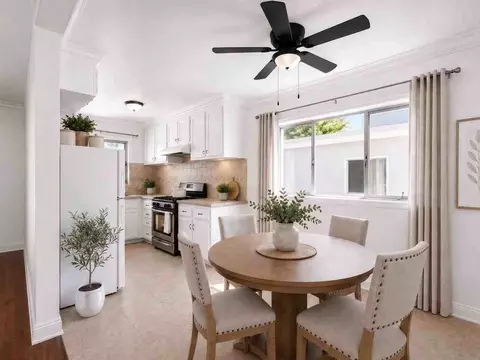 216 S Gale Dr, Beverly Hills, CA 90211 photo 23