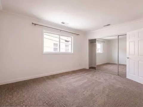 216 S Gale Dr, Beverly Hills, CA 90211 photo 25