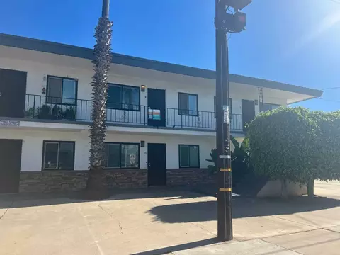 800 Emory St, Imperial Beach, CA 91932