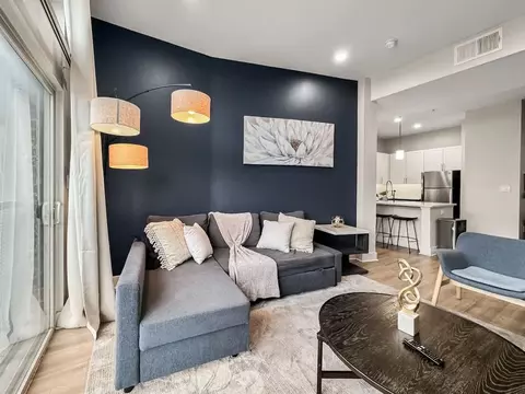 300 N Oakland Ave, Dallas, TX 75226