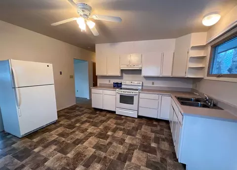 302 N 11th Ave, Bozeman, MT 59715