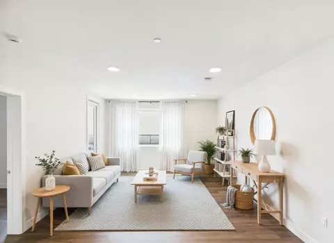 1559 N Santa Fe Ave, Vista, CA 92084