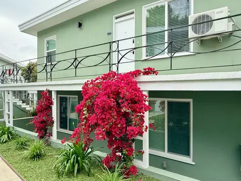 10340 Bellwood Ave, Los Angeles, CA 90064 photo 3