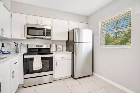 900 E Airport Blvd, Sanford, FL 32773