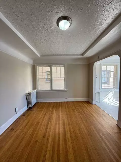 708 NW 19th Ave, Portland, OR 97209