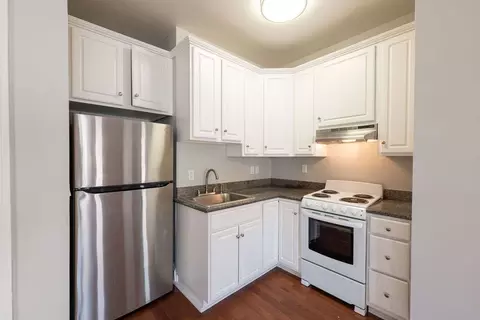 1023 4th St, Santa Monica, CA 90403