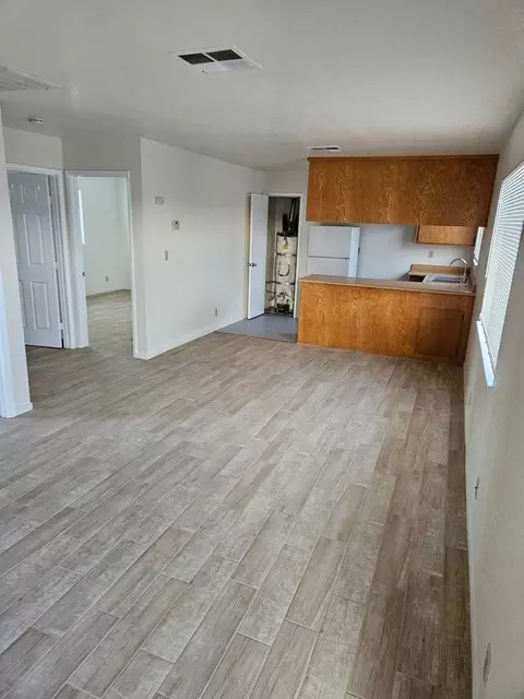 419 Church Ave, Oakdale, CA 95361