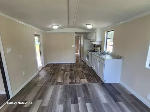 1414 N Lake View Ave, Leesburg, FL 34748