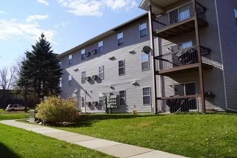 4500 E 16th St, Sioux Falls, SD 57110