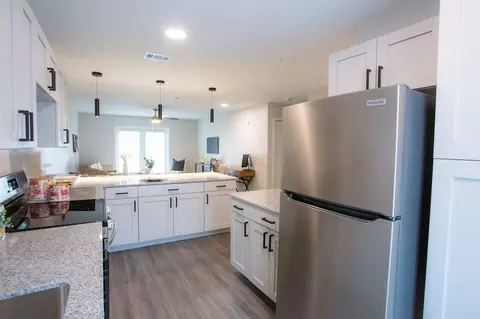 10109 Old Saint Augustine Rd, Jacksonville, FL 32257