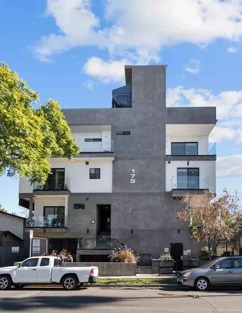178 N Alexandria Ave, Los Angeles, CA 90004
