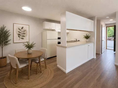 909 6th Ave N, Seattle, WA 98109