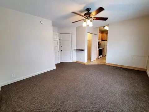91 Victoria St S, Saint Paul, MN 55105