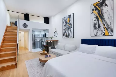 244 E 75th St, New York, NY 10021