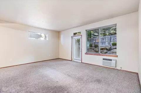 824 E Hastings Rd, Spokane, WA 99218