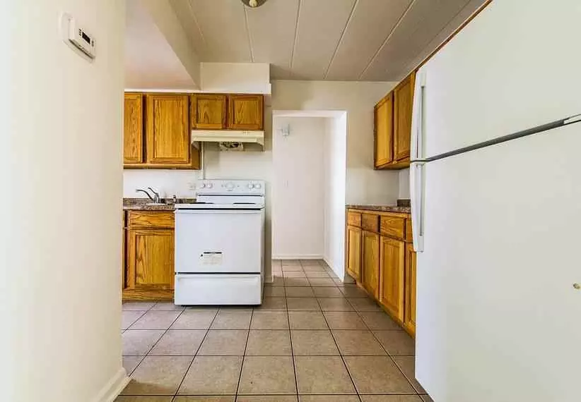  2109 S 5th Ave, Maywood, IL 60153 photo 6