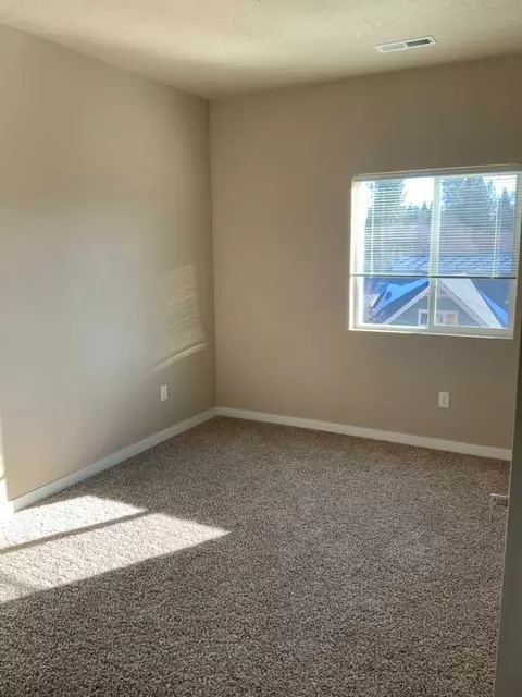 6619 N Cedar Rd, Spokane, WA 99208 photo 8