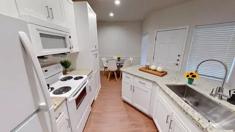 609 Mallette Dr, Victoria, TX 77904