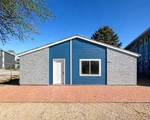 3341 E Fountain Blvd, Colorado Springs, CO 80910