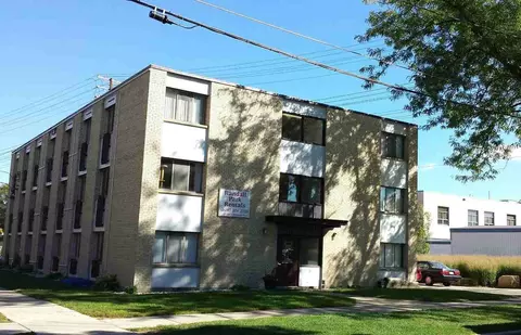 45 N Orchard St, Madison, WI 53715
