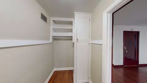 527 1st Ave N, Seattle, WA 98109 photo 5