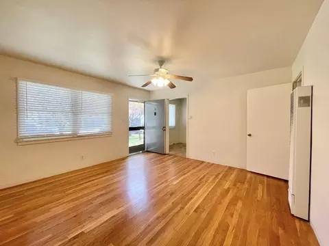 328 51st St, Sacramento, CA 95819