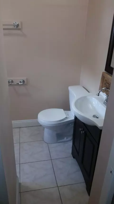 744 Pine Ave, Long Beach, CA 90813 photo 4