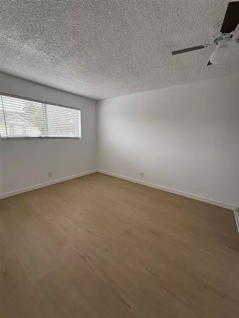 800 Linden Ave, Long Beach, CA 90813 photo 3