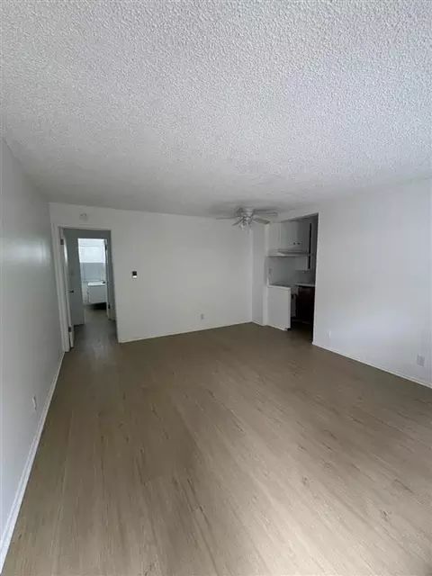 800 Linden Ave, Long Beach, CA 90813 photo 5
