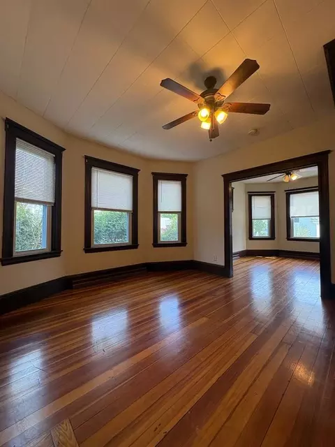 46 S Prospect St, Bradford, MA 01835
