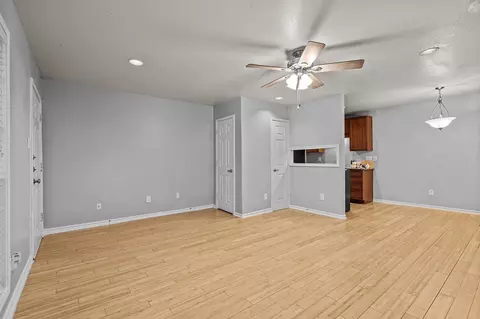 2604 Manor Rd, Austin, TX 78722 photo 18
