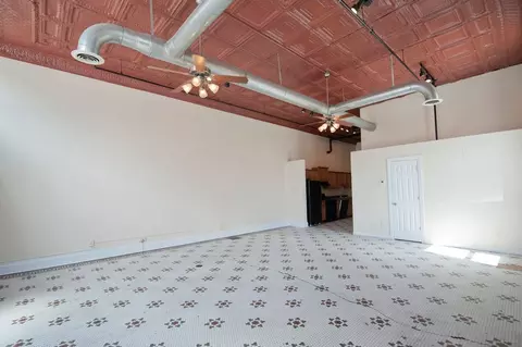 507 W College St, Springfield, MO 65806