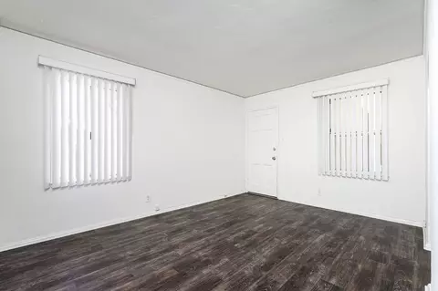 411 E Palmer Ave, Glendale, CA 91205 photo 7