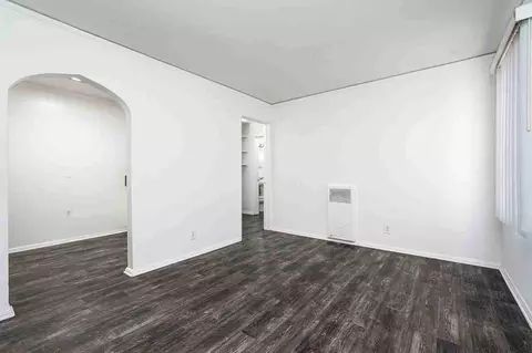 411 E Palmer Ave, Glendale, CA 91205 photo 5