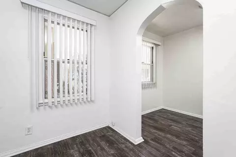 411 E Palmer Ave, Glendale, CA 91205 photo 13