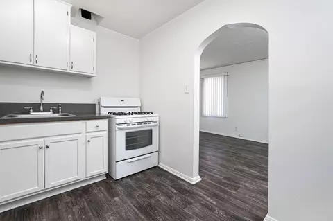 411 E Palmer Ave, Glendale, CA 91205 photo 15