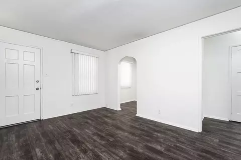 411 E Palmer Ave, Glendale, CA 91205 photo 4