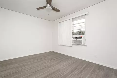 411 E Palmer Ave, Glendale, CA 91205 photo 3